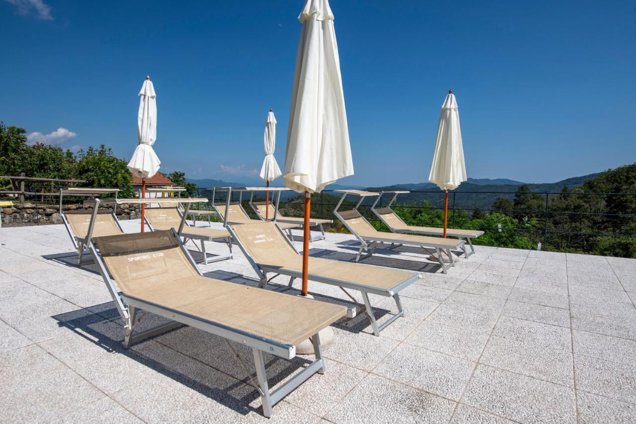 211 - Appartamento Acacia, Terrazza Giardino E Piscina Carro Exterior foto